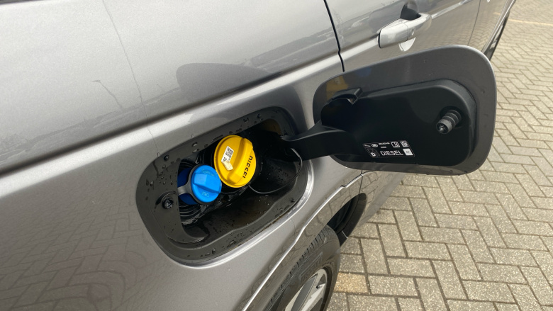 Land Rover Discovery Sport 2.0 D200 R-Dynamic HSE 5dr Auto [5 Seat] Diesel Station Wagon